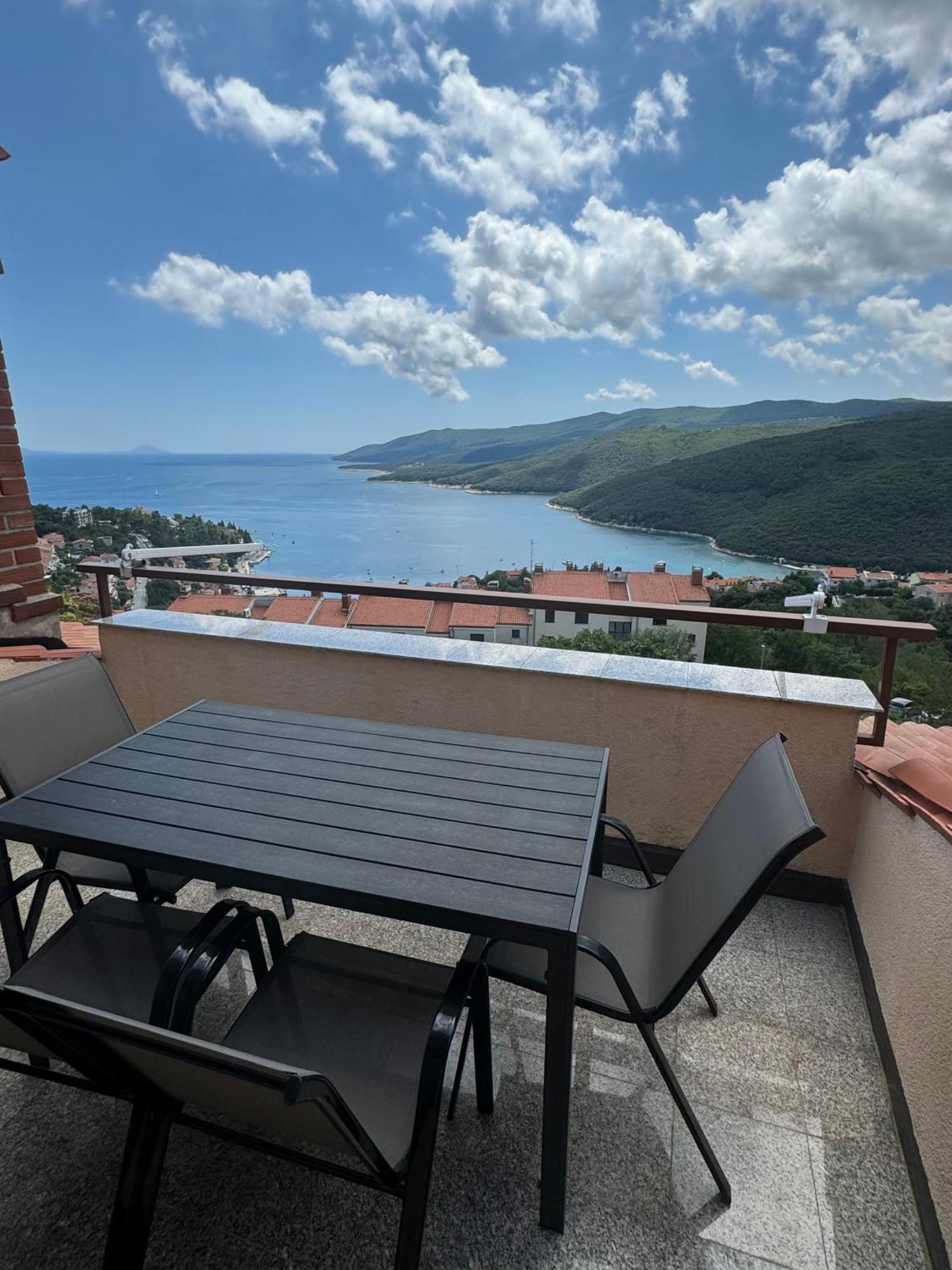 Apartments Creska 629 Rabac Kültér fotó