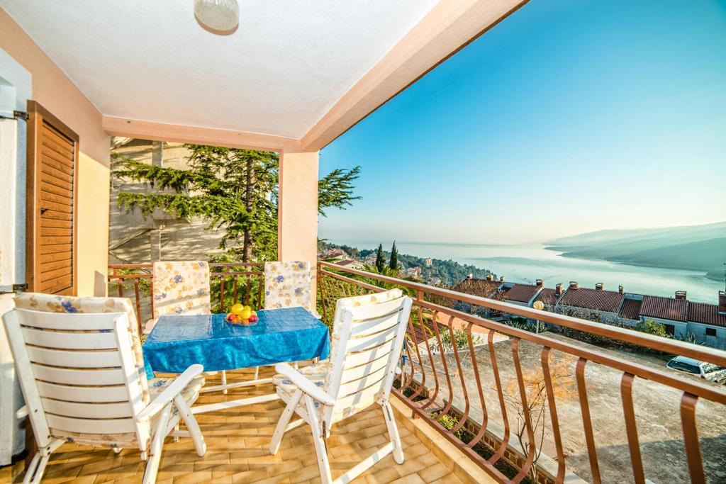 Apartments Creska 629 Rabac Kültér fotó