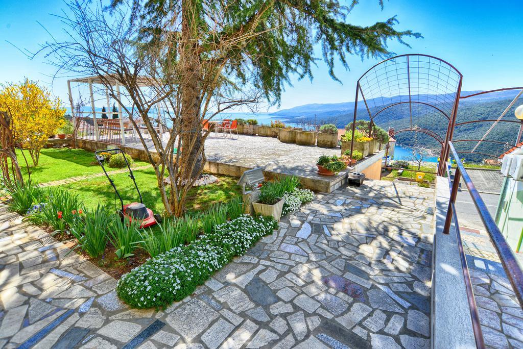Apartments Creska 629 Rabac Kültér fotó
