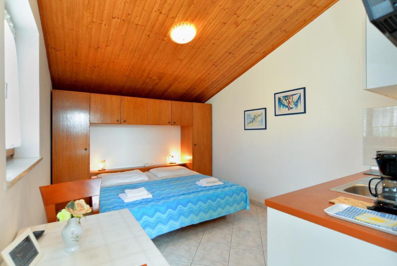 Apartments Creska 629 Rabac Kültér fotó